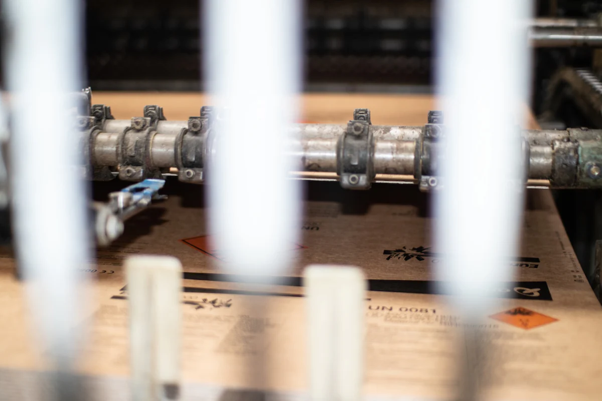 Printed board packaging for dangerous goods in production