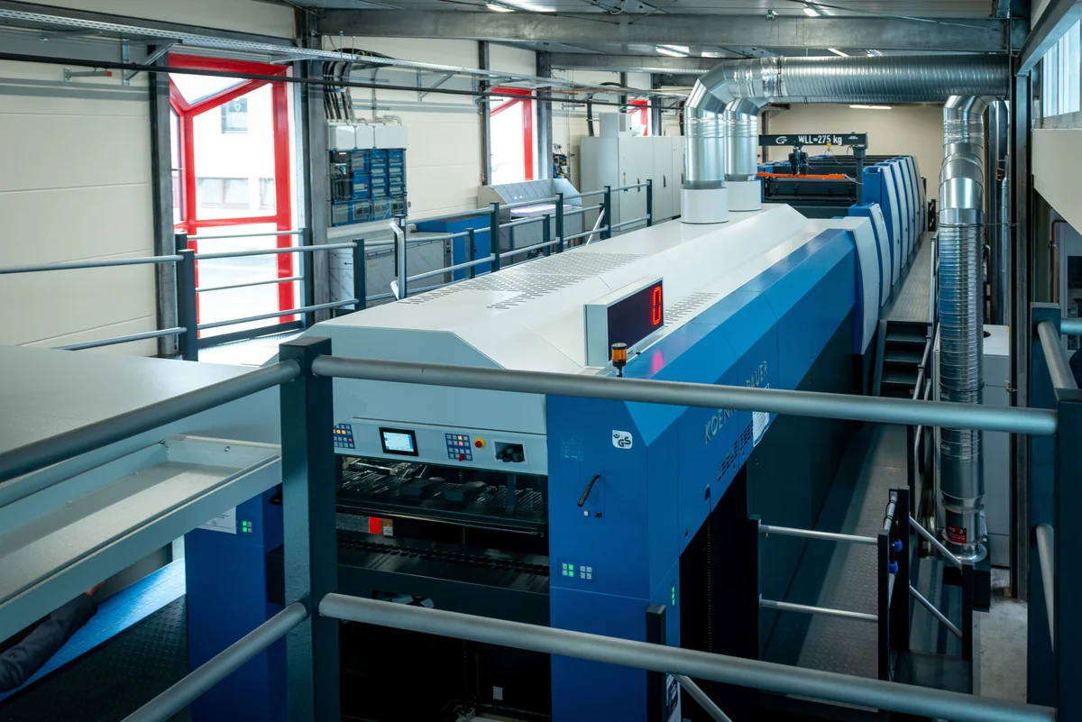 KBA Rapida 145 printing press in the production hall at Hubert von Carnap